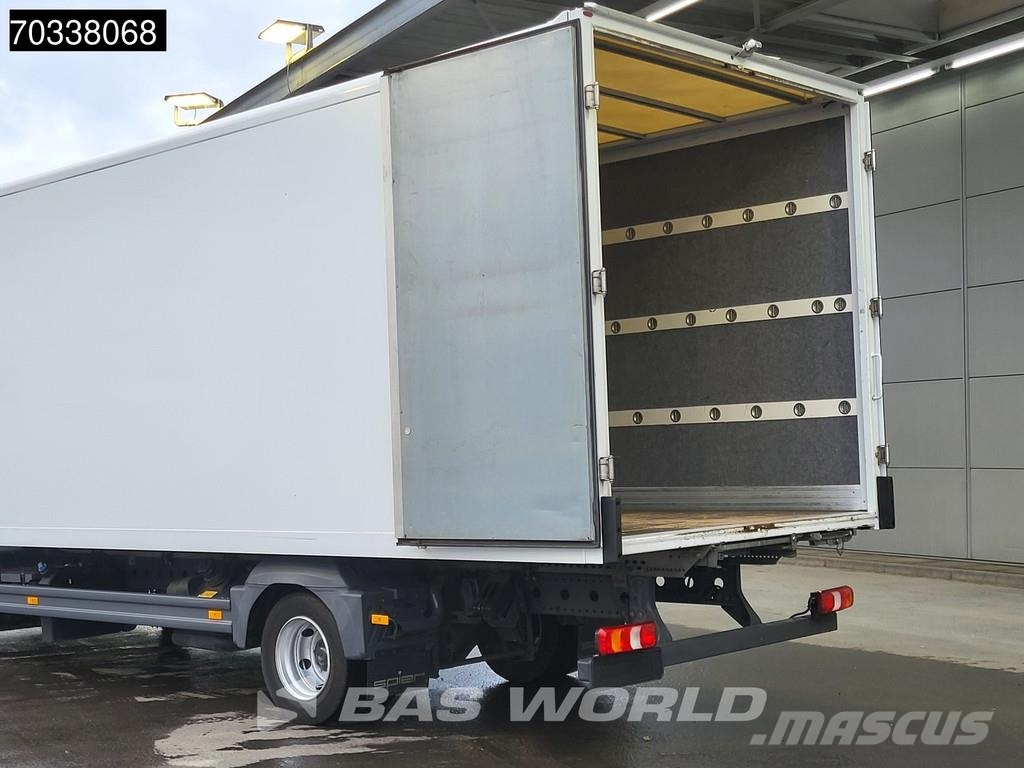 Mercedes-Benz Atego 816 4X2 AC Manual Euro 6 Furgons