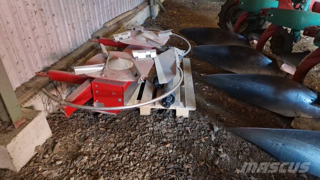 Bredal K 65 Mineral spreaders
