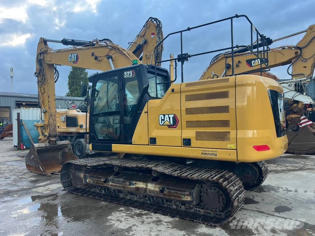 CAT 323 Crawler excavators