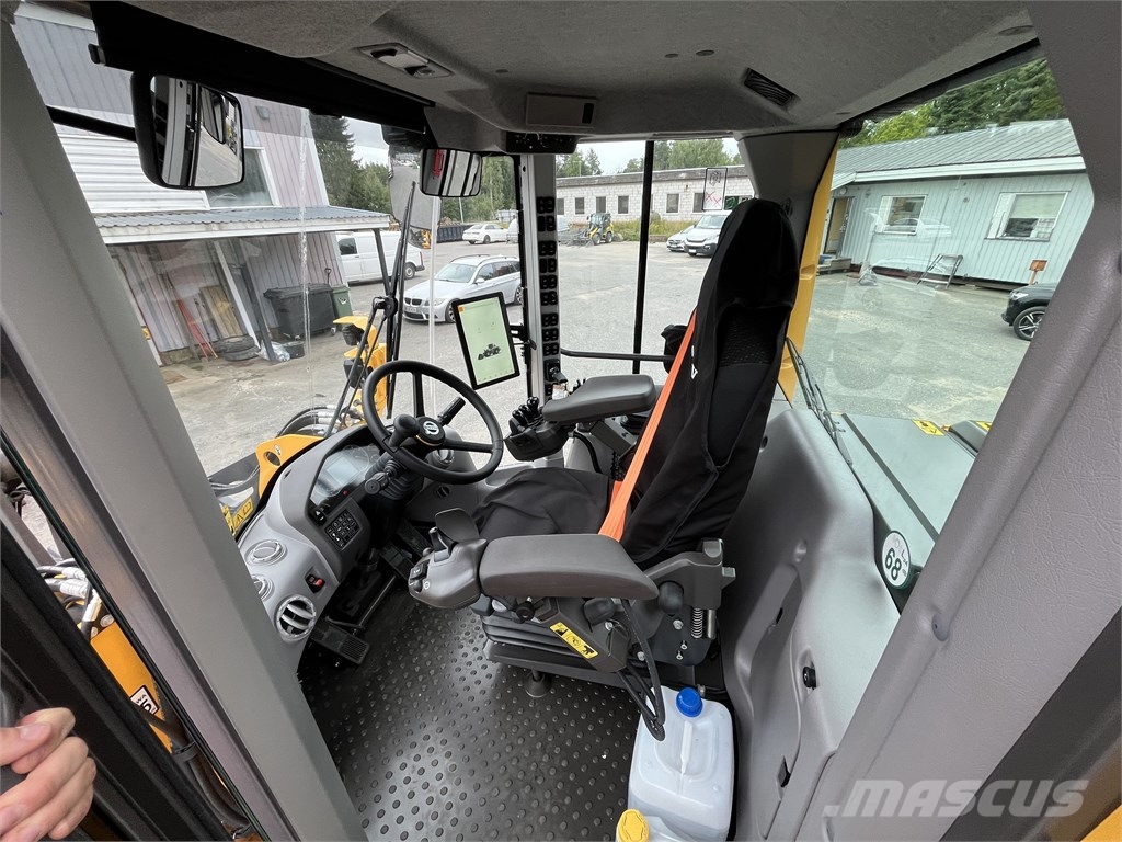 Volvo L70H2 لوادر بعجل