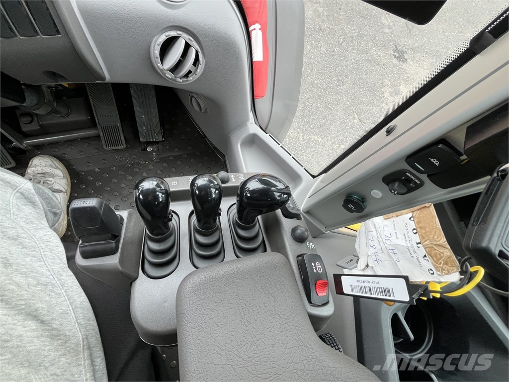 Volvo L70H2 لوادر بعجل
