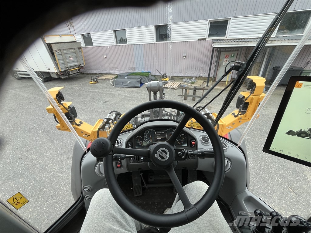 Volvo L70H2 لوادر بعجل