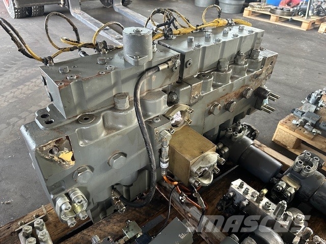 Liebherr R 974 C Litronic ROZDZIELACZ HYDRAULICZNY Hydraulik