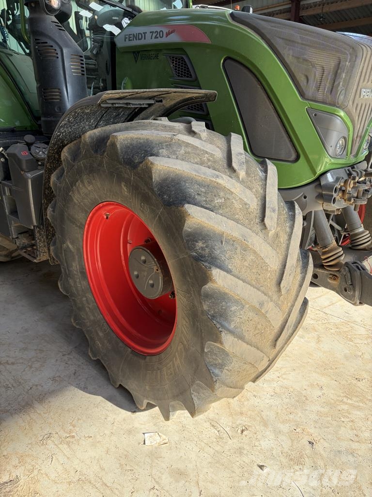 Fendt 720 VARIO POWER + 트랙터