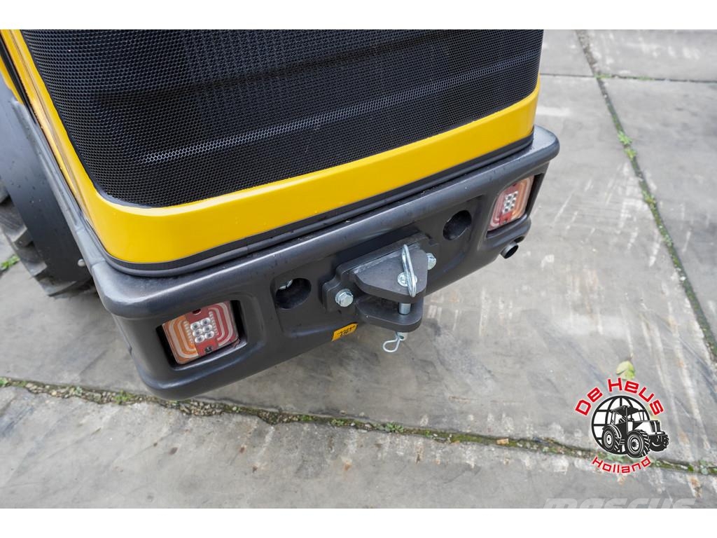 Eurotrac W11 LOW Wheel loaders