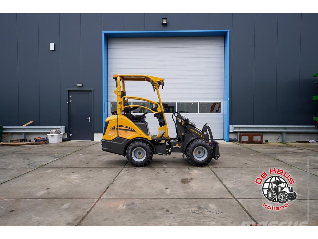 Eurotrac W11 LOW Wheel loaders
