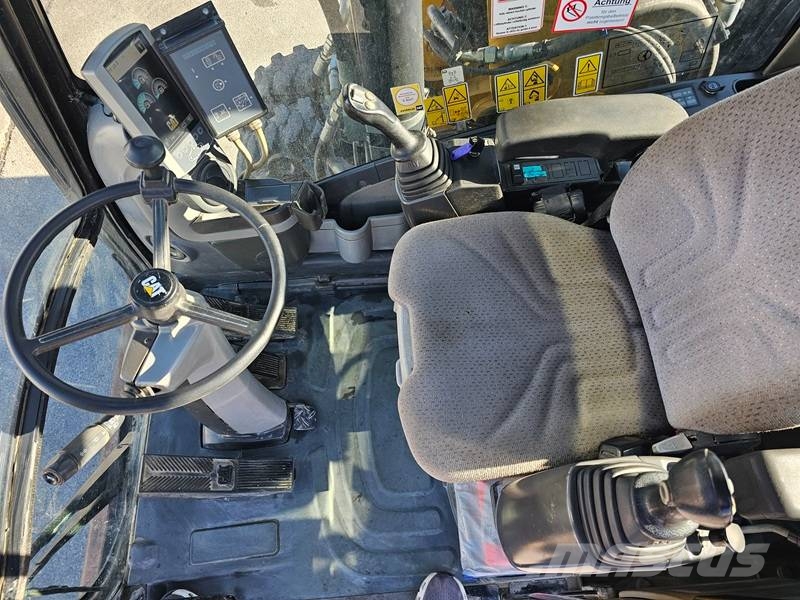 CAT M 315 D VAH Bageri točkaši