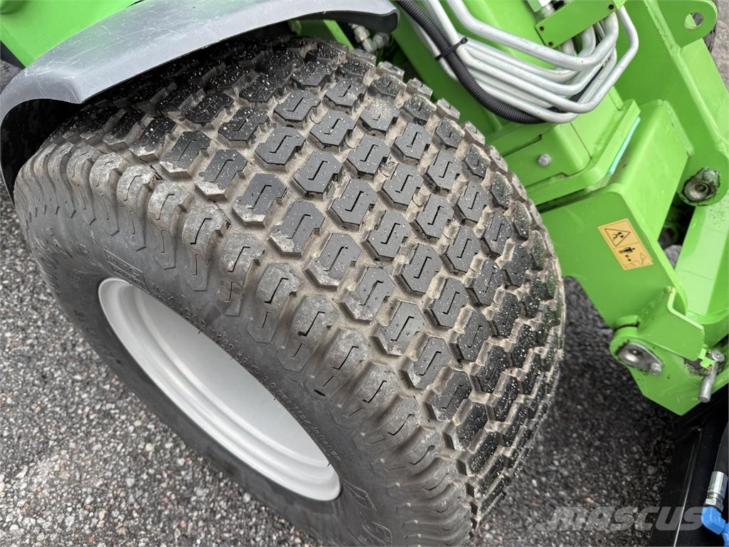 Avant 760i DLX Pienkuormaajat