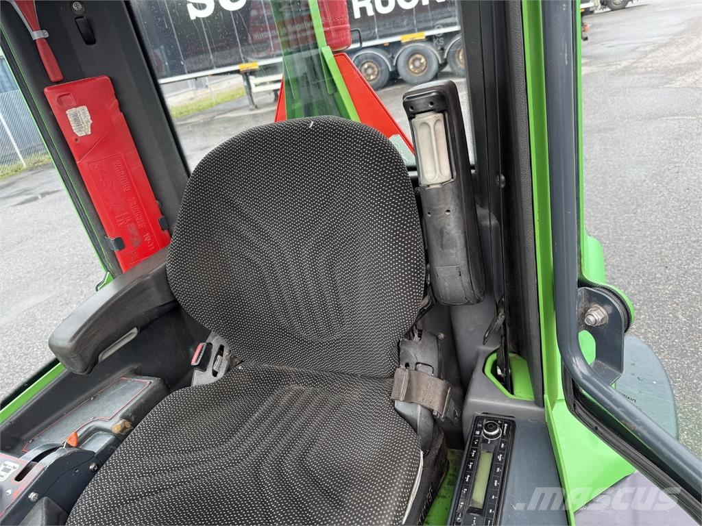 Avant 760i DLX Pienkuormaajat