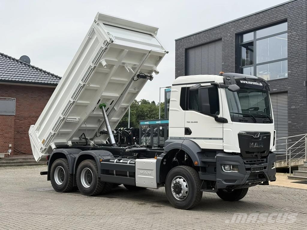 MAN TGS 33.440 MAN TGS 33.440 6x6 3-Seiten- Kipper Eur Tipper trucks