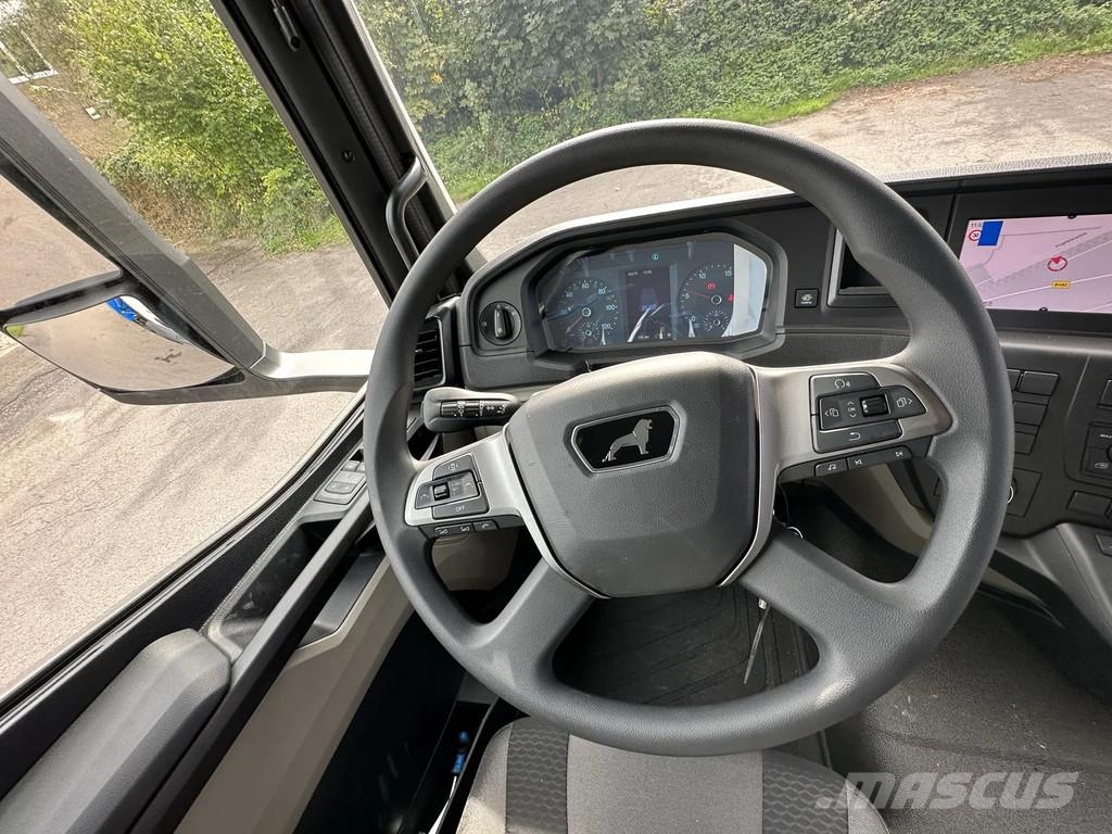 MAN TGS 33.440 MAN TGS 33.440 6x6 3-Seiten- Kipper Eur Tipper trucks