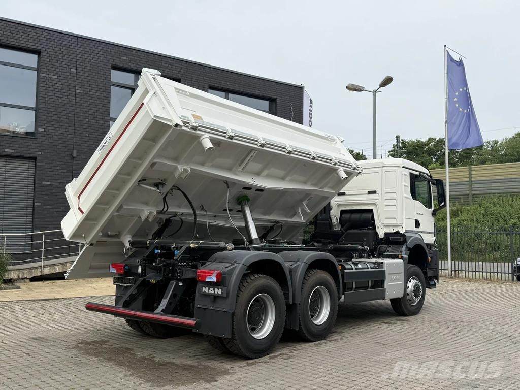 MAN TGS 33.440 MAN TGS 33.440 6x6 3-Seiten- Kipper Eur Tipper trucks