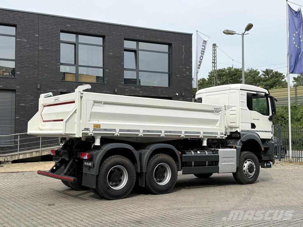MAN TGS 33.440 MAN TGS 33.440 6x6 3-Seiten- Kipper Eur Tipper trucks