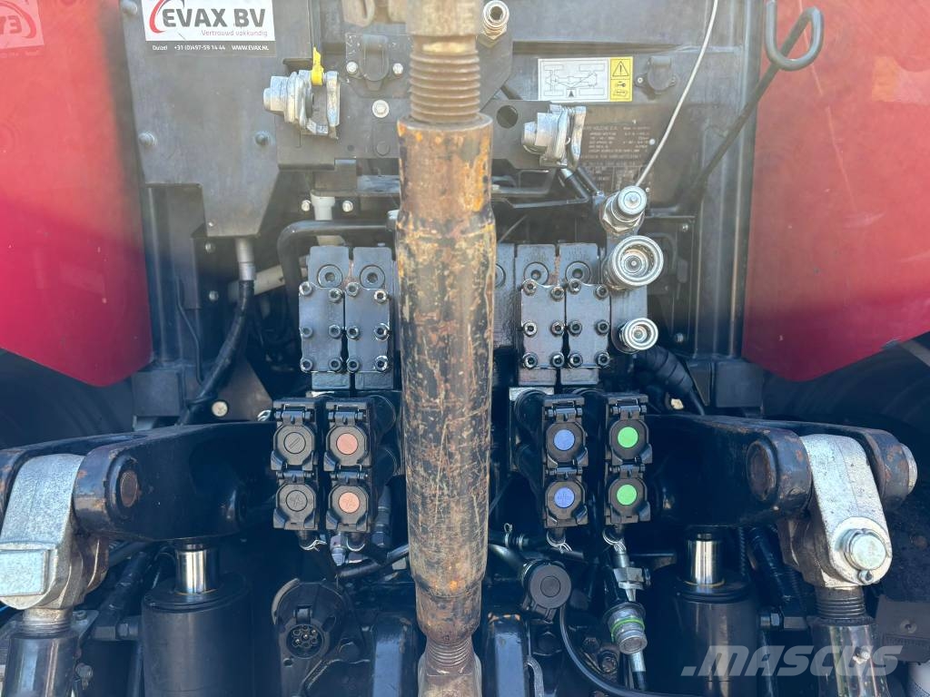 Case IH Puma 240 CVX الجرارات