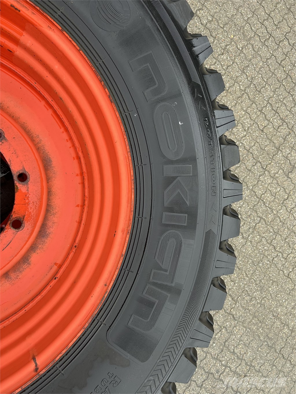 Nokian industridæk 540/80 R38 Reifen
