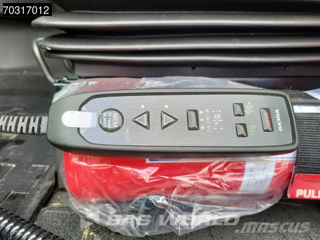 Volvo FH 500 8X2 COMING SOON! NEW Palfinger PK53002 SH-F Ciężarówki typu Platforma / Skrzynia
