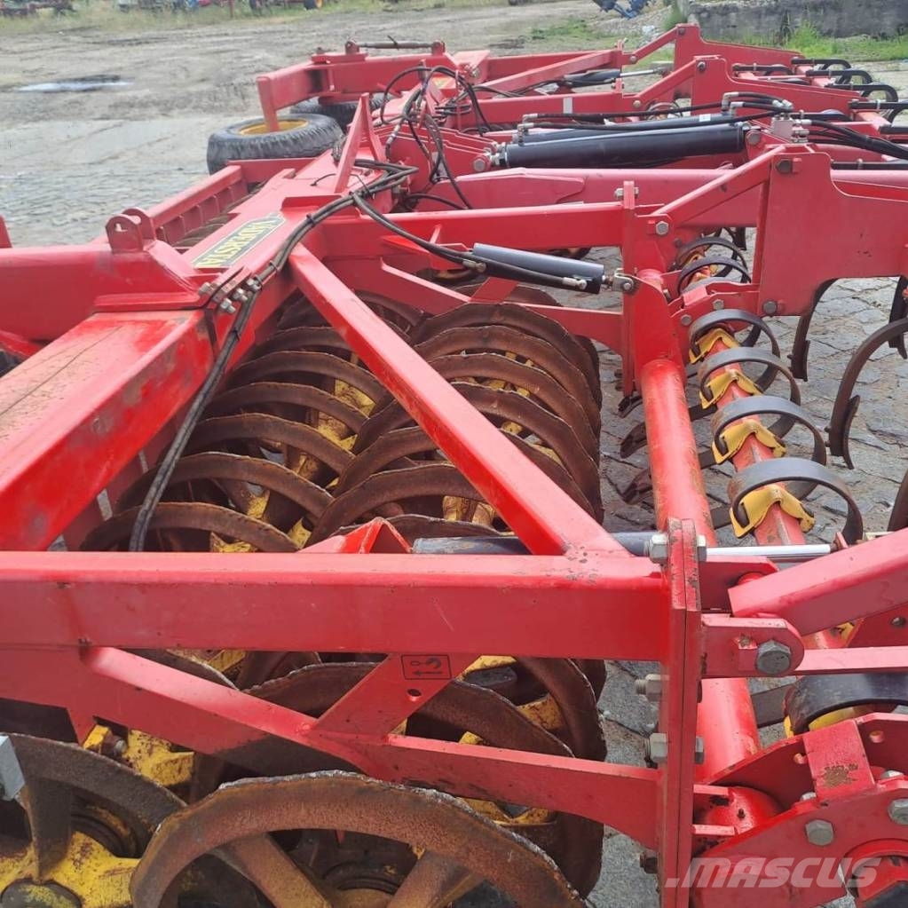 Väderstad Rexius 630 ماكينات وملحقات زراعة أخرى