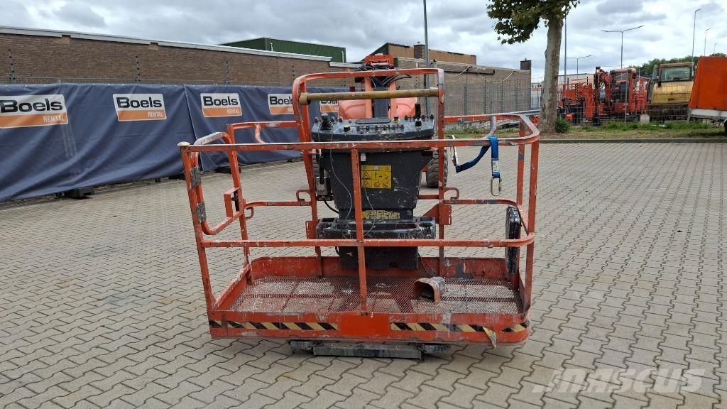 JLG M600JP Articulated boom lifts