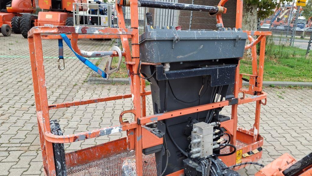 JLG M600JP Articulated boom lifts