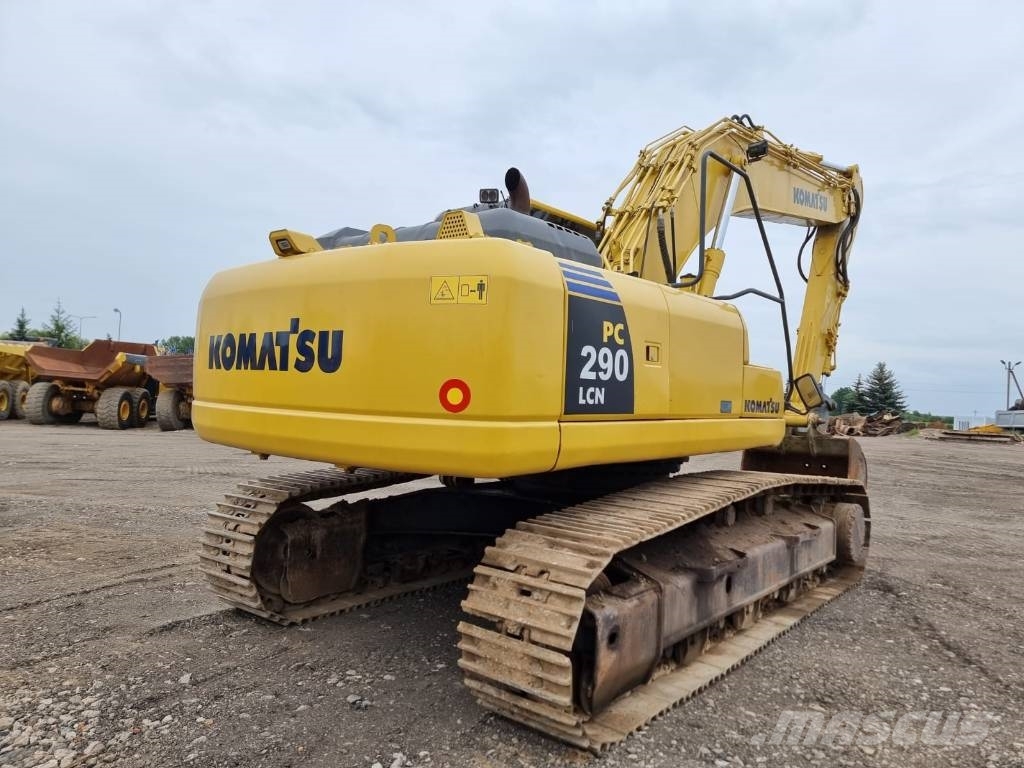 Komatsu PC 290 - 8 حفارات زحافة