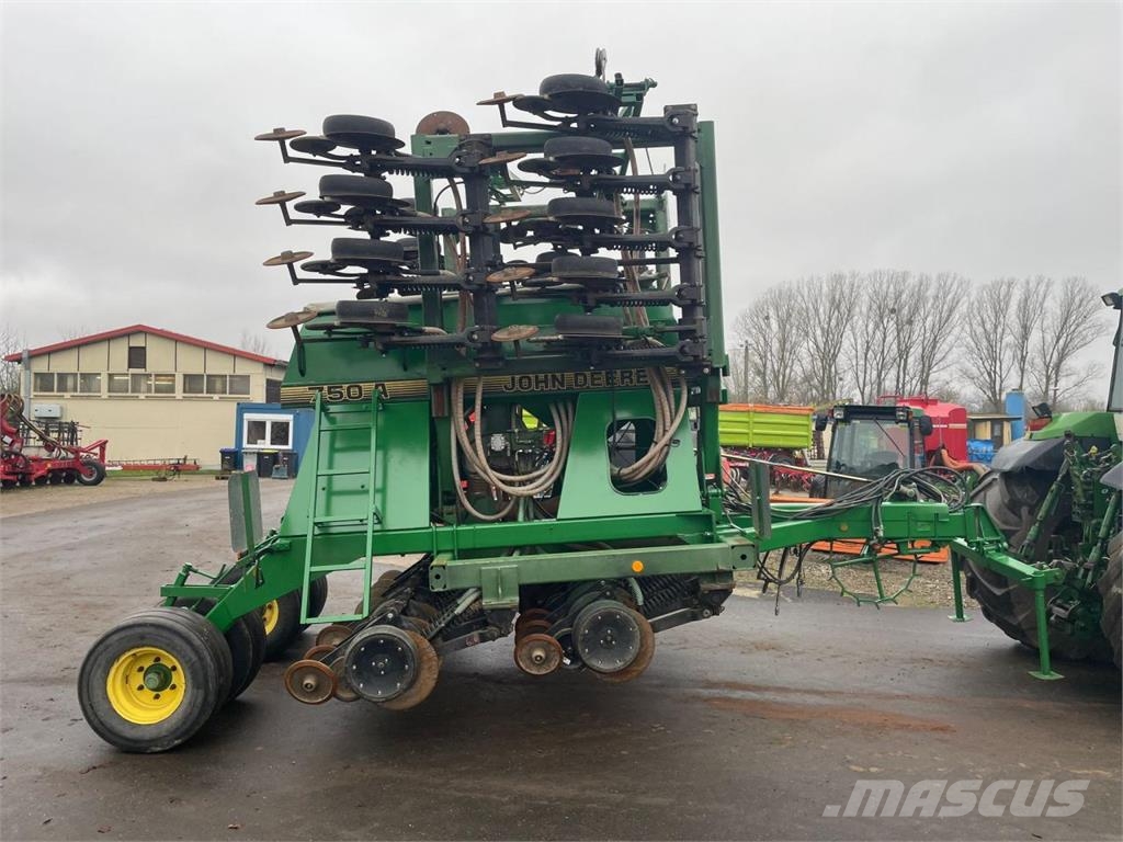 John Deere 750A 6m inkl. Werkstattdurchsicht ماكينات البذر الدقيق