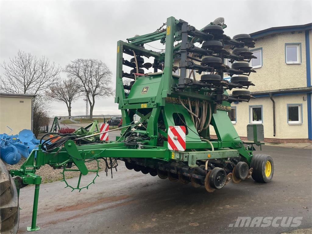 John Deere 750A 6m inkl. Werkstattdurchsicht ماكينات البذر الدقيق
