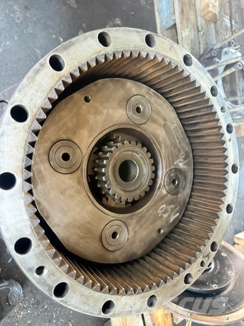Volvo EC 750 USED SWING GEARS トランスミッション