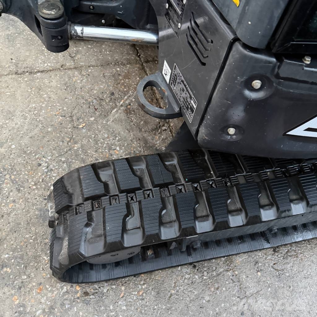 Bobcat E 35z Mini kotrók < 7t