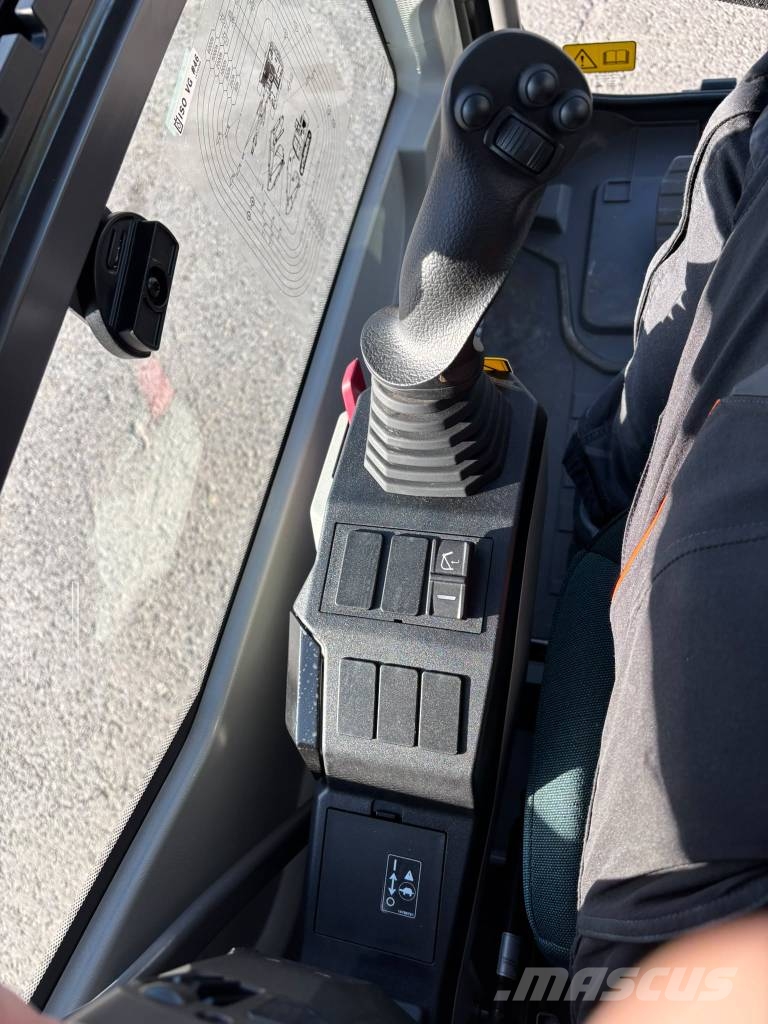 Volvo ECR 145 FL, Uusi/Ajamaton, nopeaan toimitukseen! Gravemaskiner på larvebånd