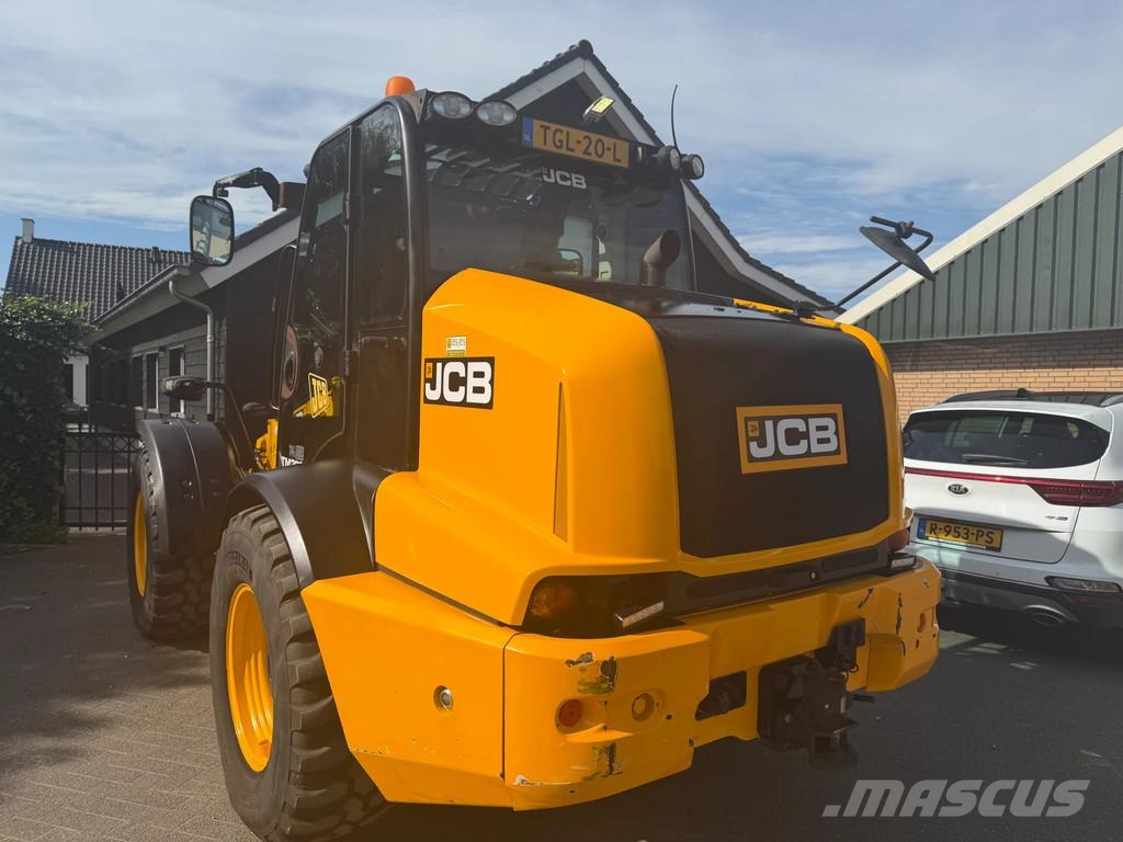 JCB TM320 S Telescopic wheel loaders