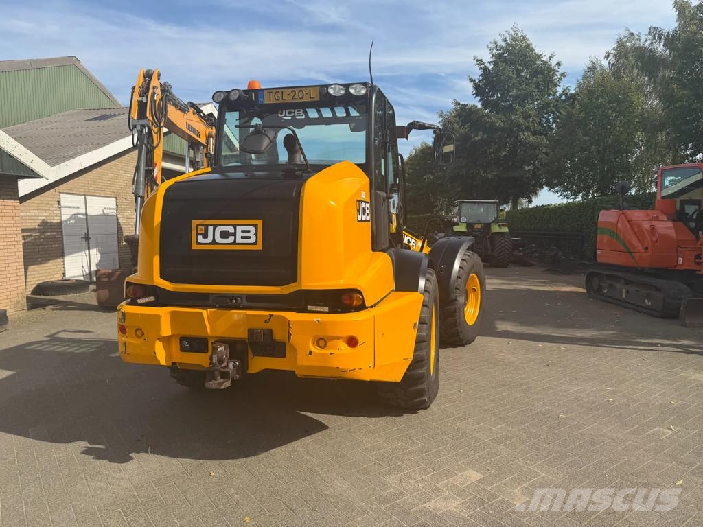 JCB TM320 S Telescopic wheel loaders