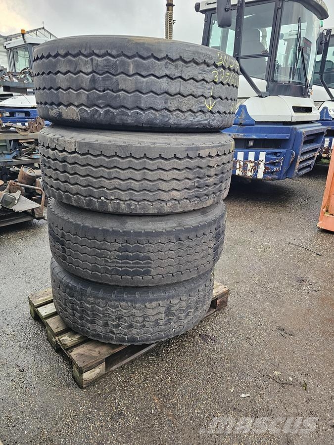 Bridgestone 385/65 R 22.5 ON RIM FOR DRUM BRAKES. Other components