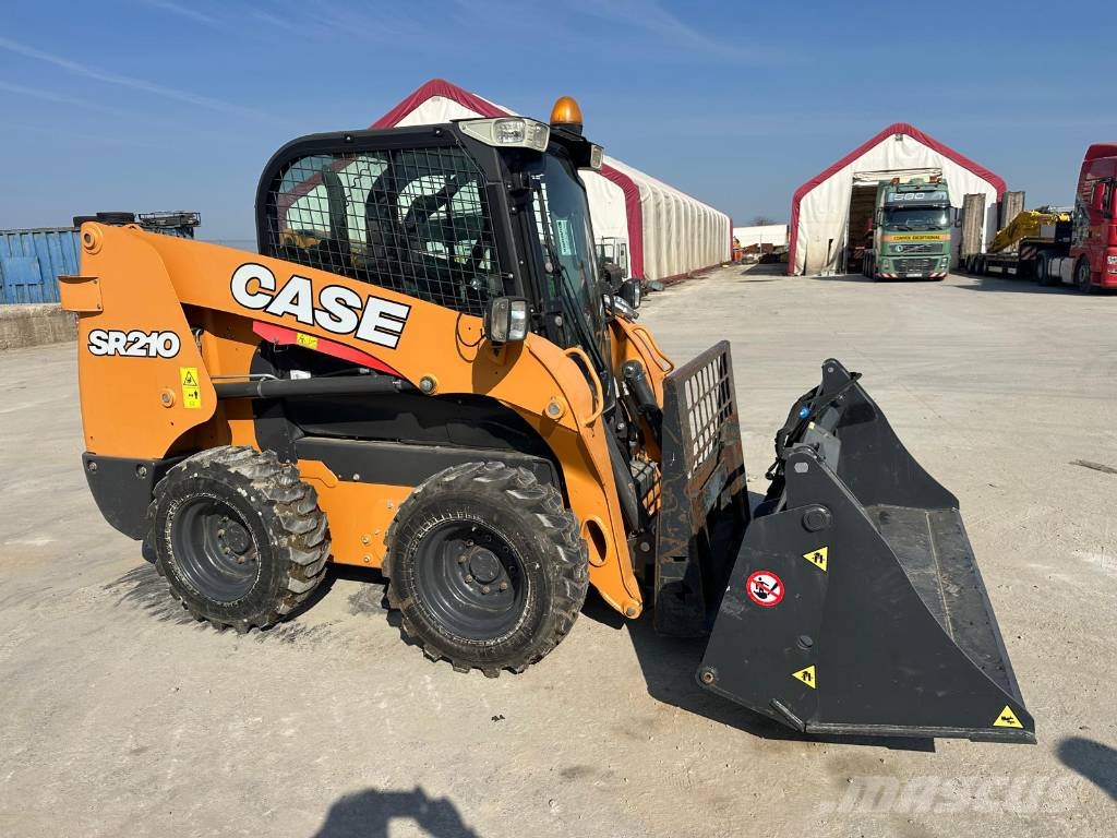 CASE SR 210 LODER Mini chargeuse