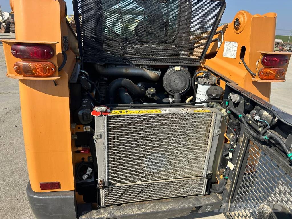 CASE SR 210 LODER Mini chargeuse