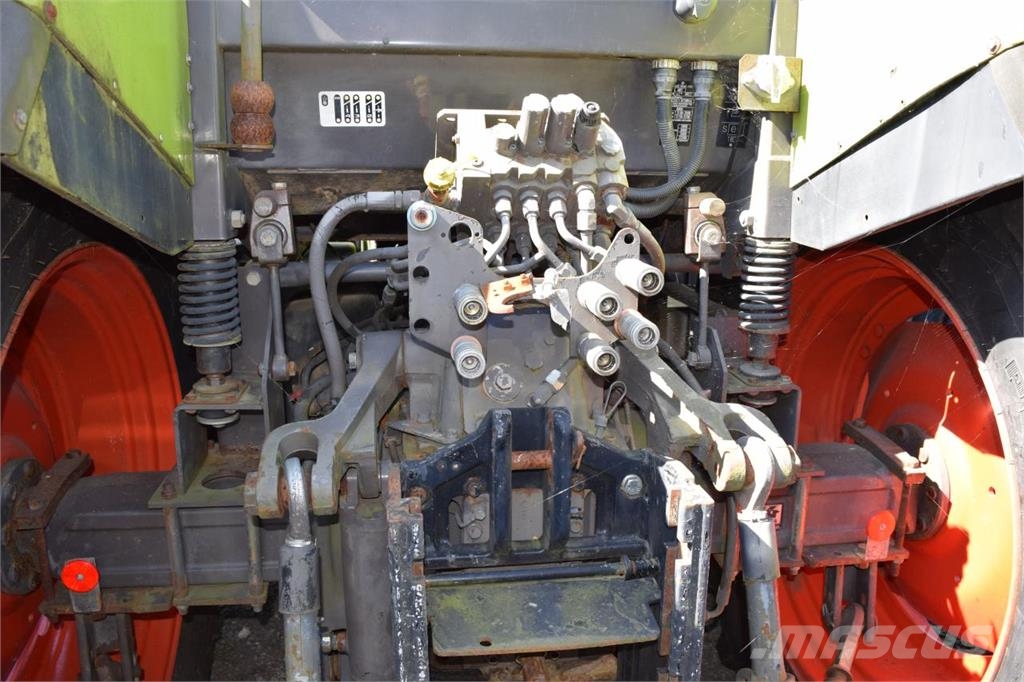 CLAAS Ares 617 ATZ Трактори