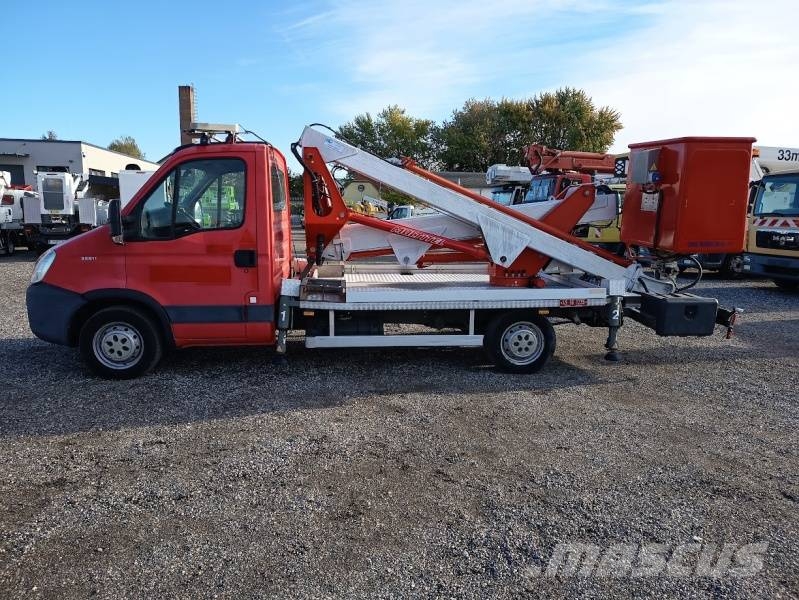 Iveco Daily Multitel MX170 - 17m - 200 kg Platforme aeriene montate pe camion