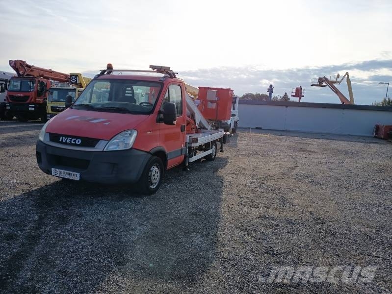 Iveco Daily Multitel MX170 - 17m - 200 kg Platforme aeriene montate pe camion