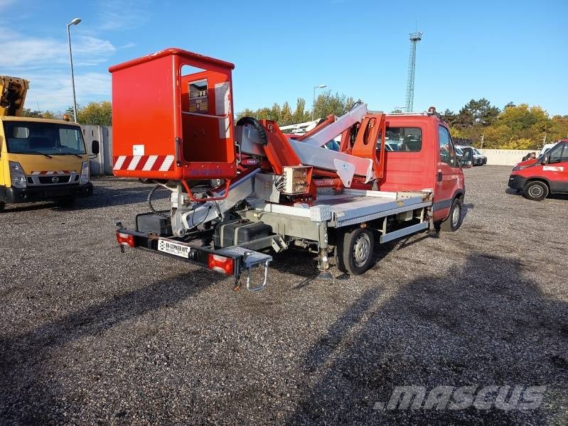 Iveco Daily Multitel MX170 - 17m - 200 kg Platforme aeriene montate pe camion