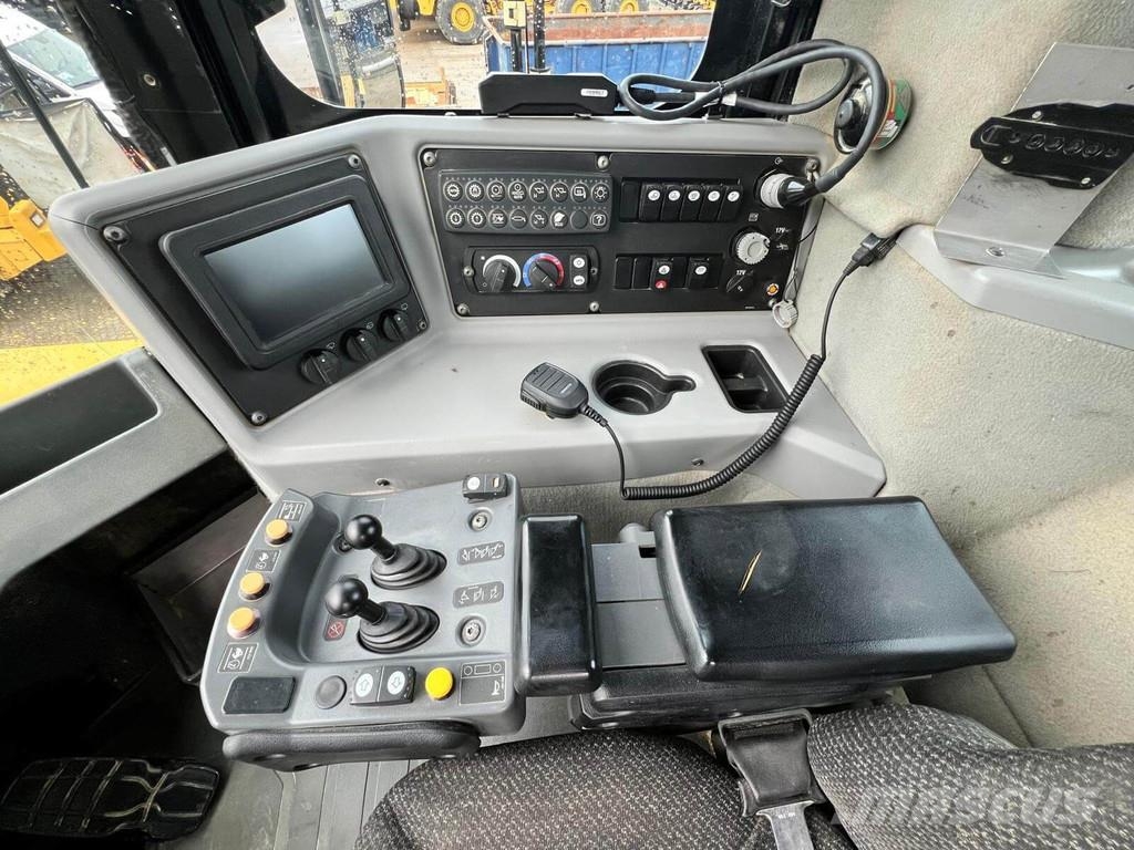 CAT 2014 990K Rebuild 轮式装载机