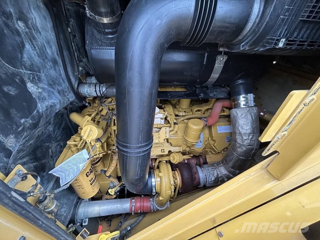 CAT 2014 990K Rebuild Læssemaskiner på hjul