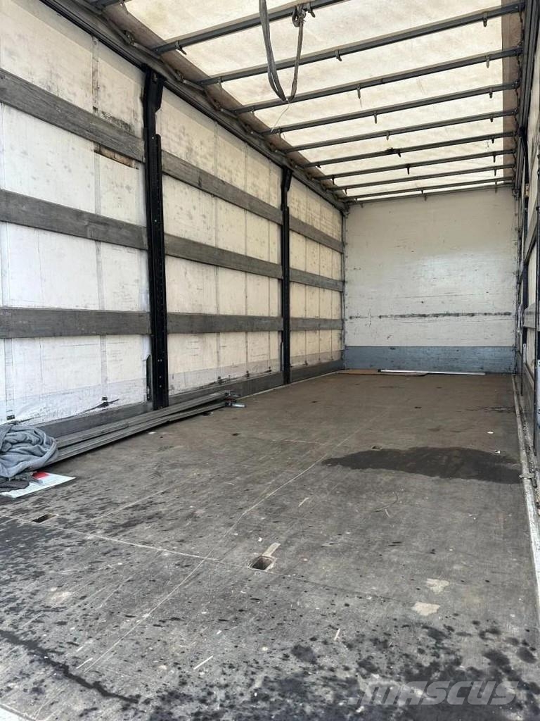 Mercedes-Benz Atego 1218 bakwagen met laadklep 2000kg! Samochody ciężarowe ze skrzynią zamkniętą