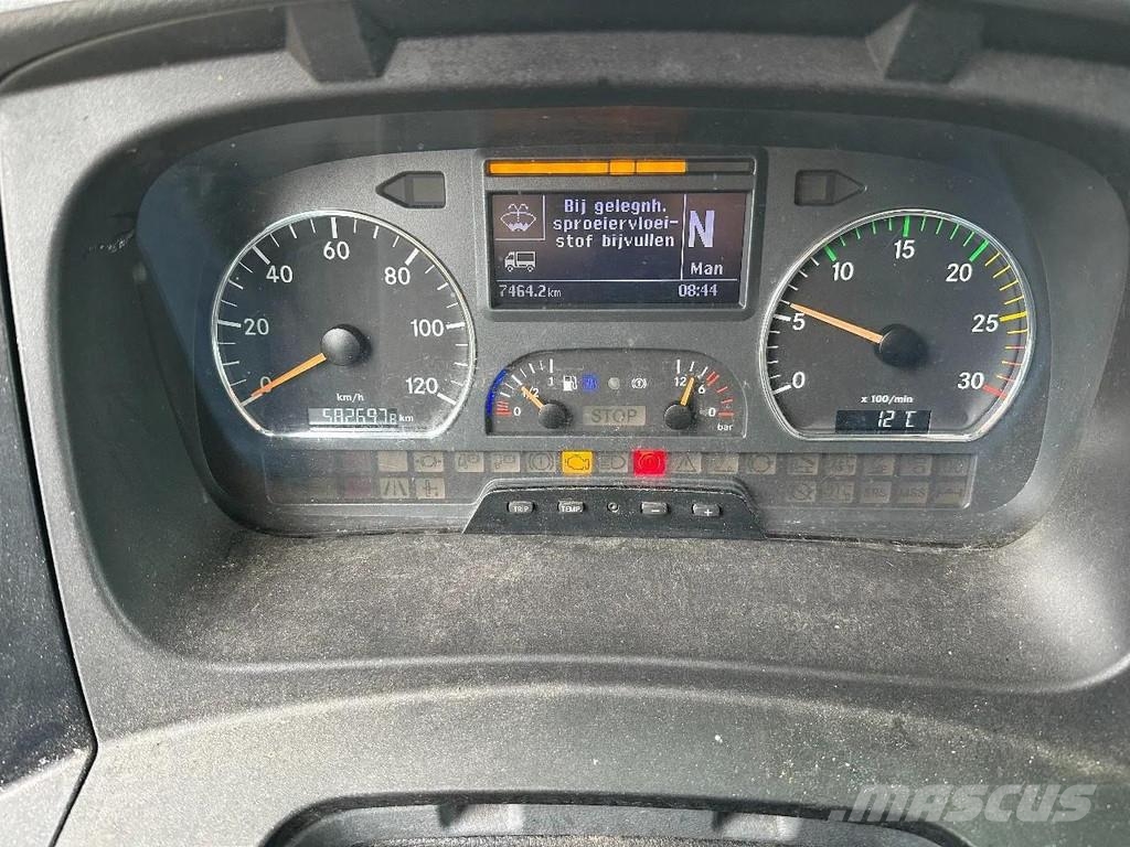 Mercedes-Benz Atego 1218 bakwagen met laadklep 2000kg! Samochody ciężarowe ze skrzynią zamkniętą
