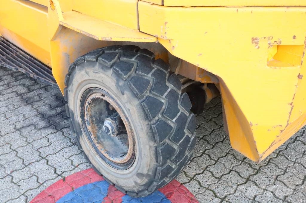 DEUTRUCK DCG100-6, WB 3000 Dieselové vozíky