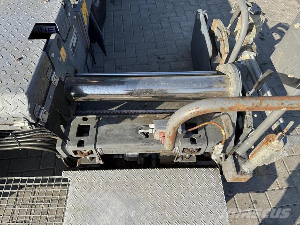 Vögele S 1303-3i معدات السفلتة