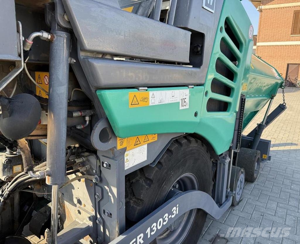 Vögele S 1303-3i معدات السفلتة