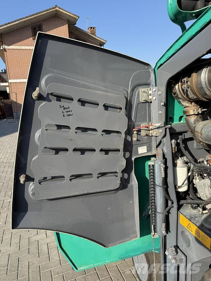 Vögele S 1303-3i معدات السفلتة