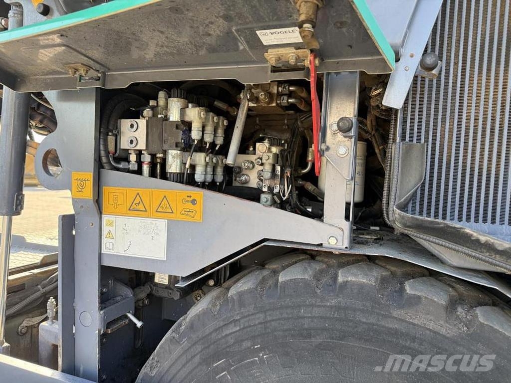 Vögele S 1303-3i معدات السفلتة