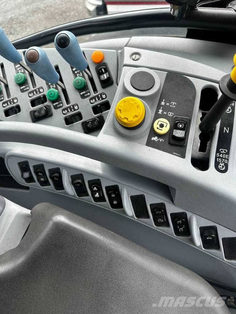 New Holland T 7060 Tratores Agrícolas usados