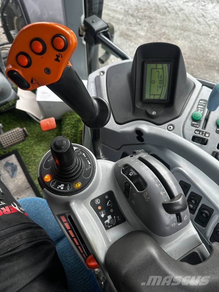 New Holland T 7060 Tratores Agrícolas usados