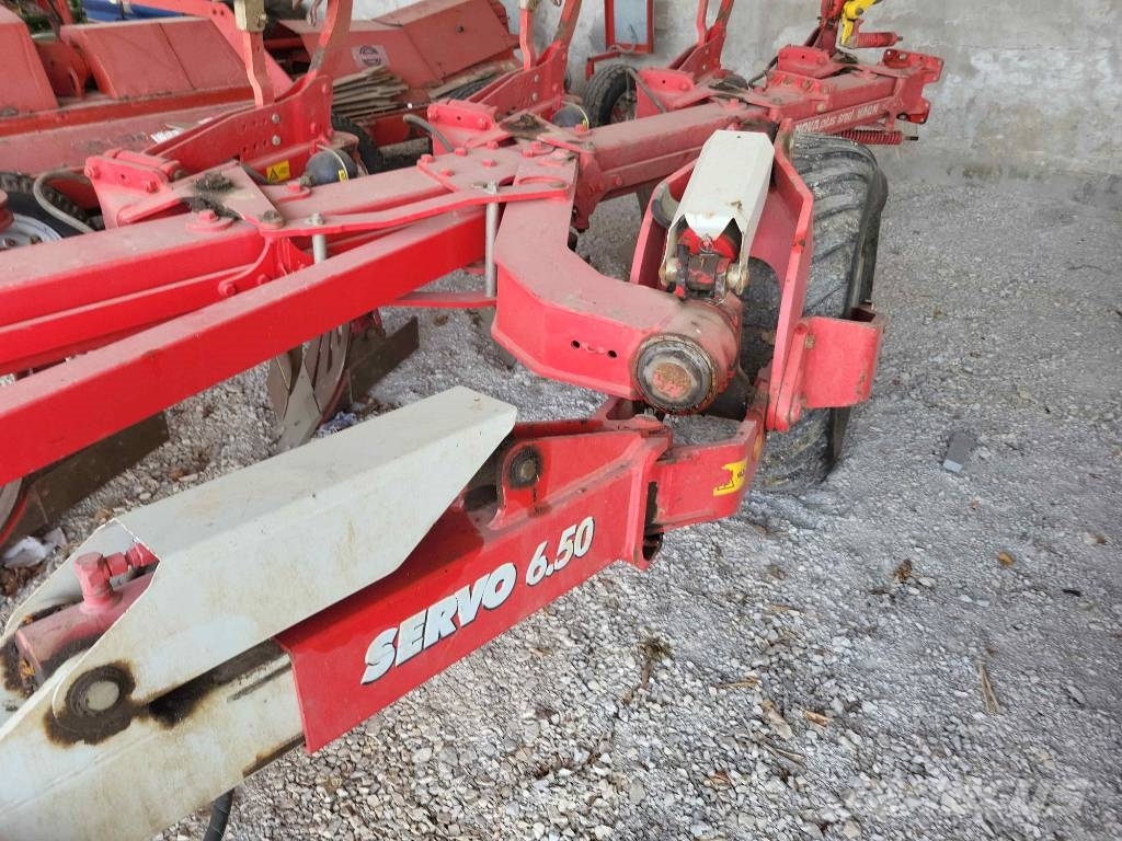 Pöttinger Servo 6.50 NOVA Plus Reversible ploughs